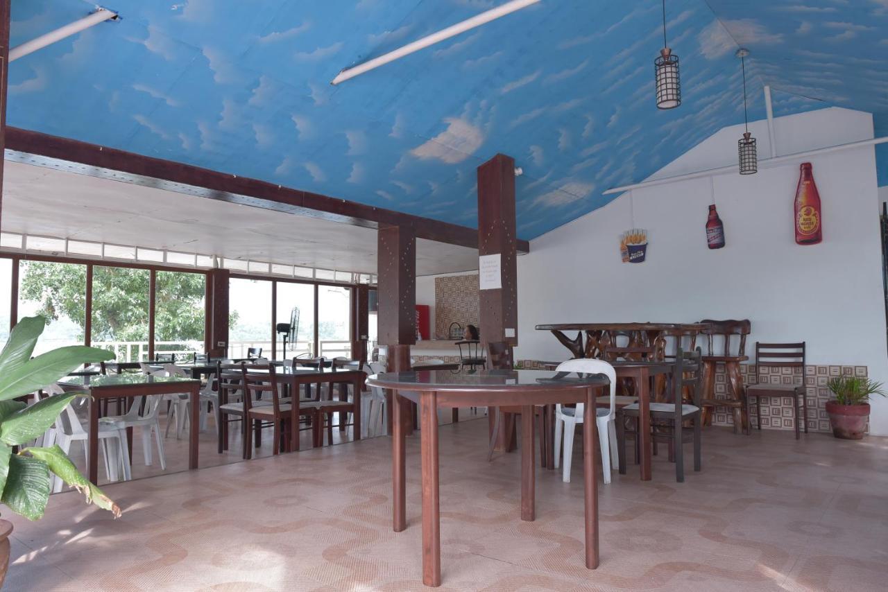 Ang Tahanan Ni Aling Meding Hotel And Restaurant San Pablo City Exterior foto